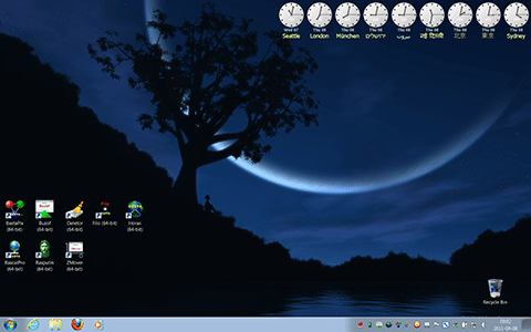 Desktop with Horas analog clocks